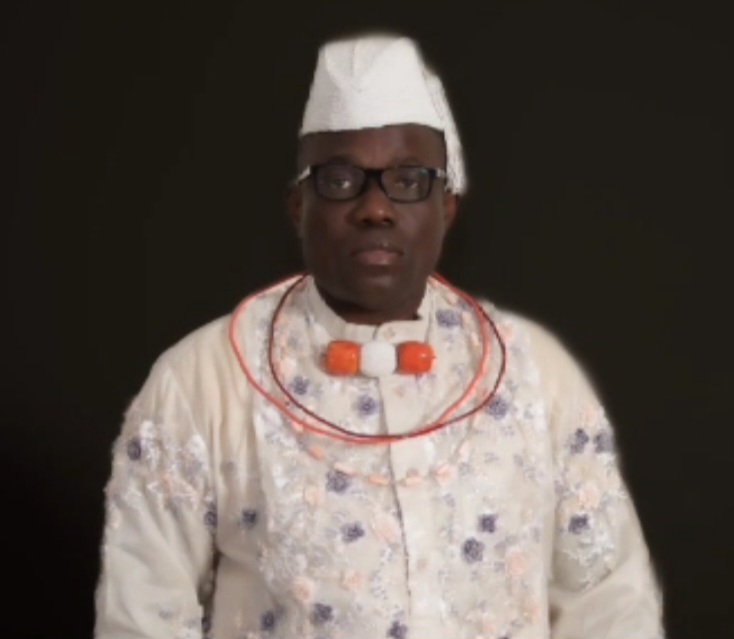 Eruotor Felicitates Oborevwori and Family At Christmas