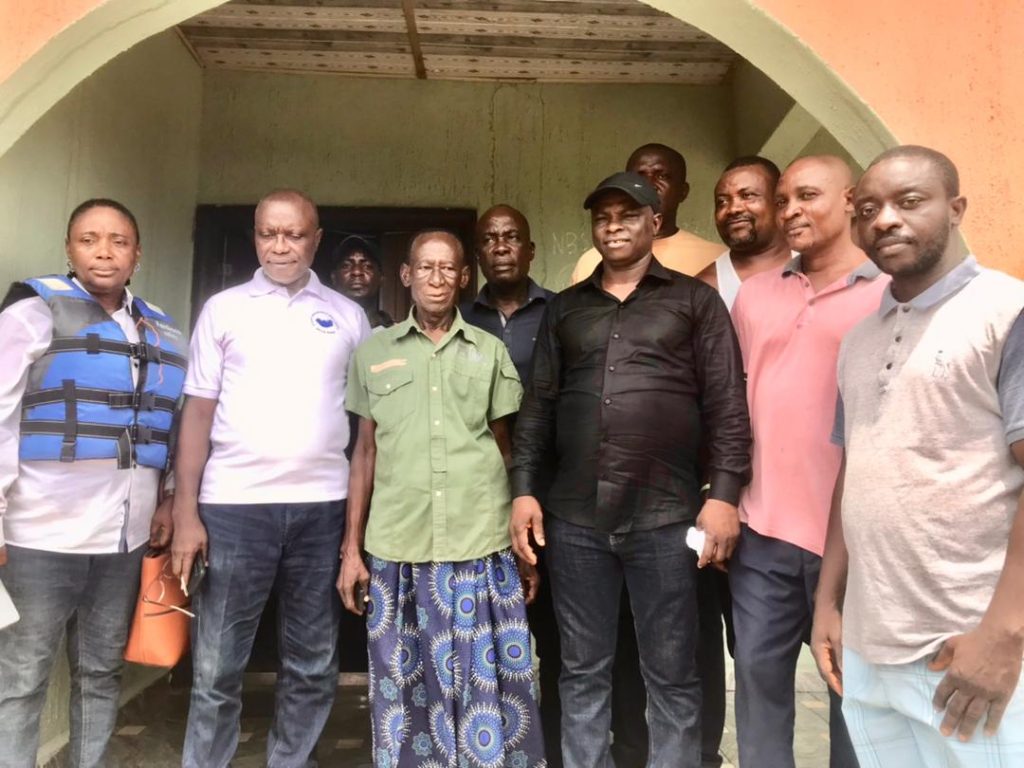 Ajudaibo Community Flood: Etacherure inspects level of damage in the community.