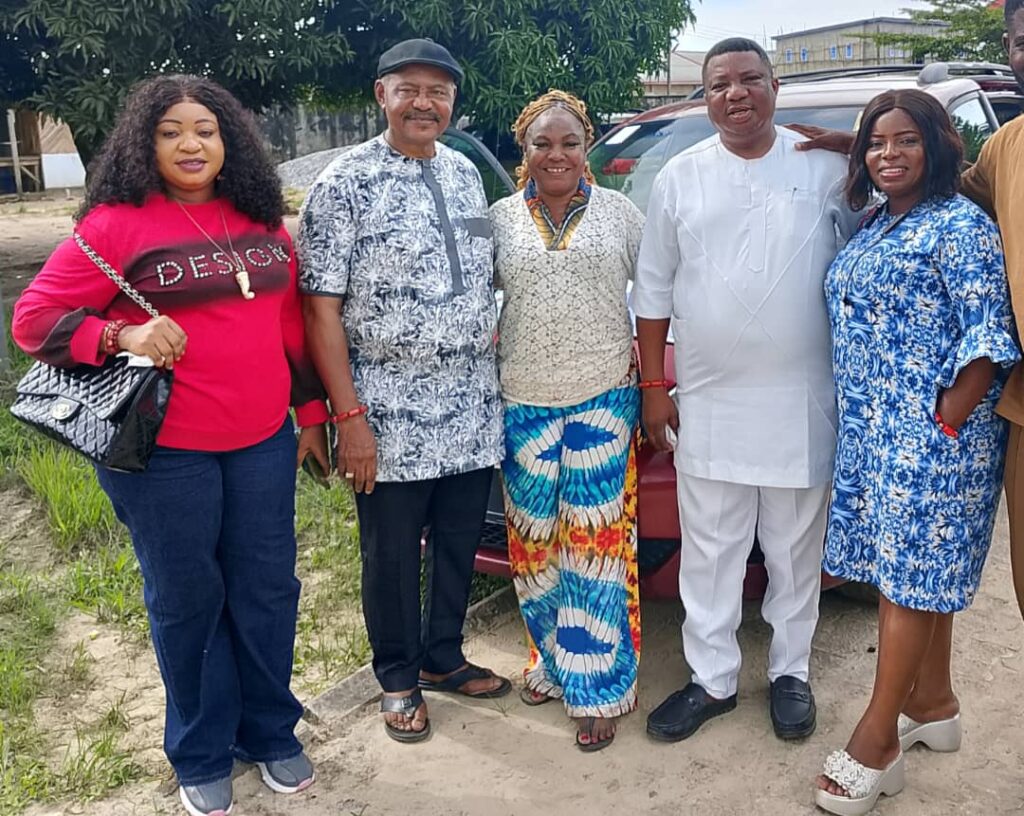 Waive presents car to Ughelli South APC woman leader