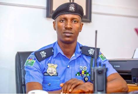 Delta police rescue kidnap victim, arrests eight suspects, recovers firearms